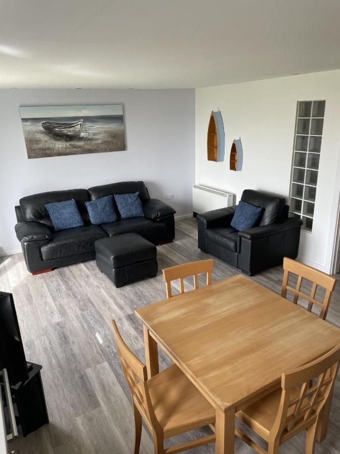 Beach Front Ground Floor Apartment Llanelli Dış mekan fotoğraf